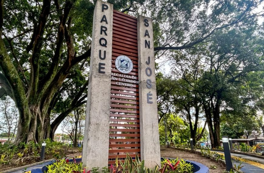 Alcalde Mario Durán entrega renovado y moderno Parque San José a las Familias Capitalinas